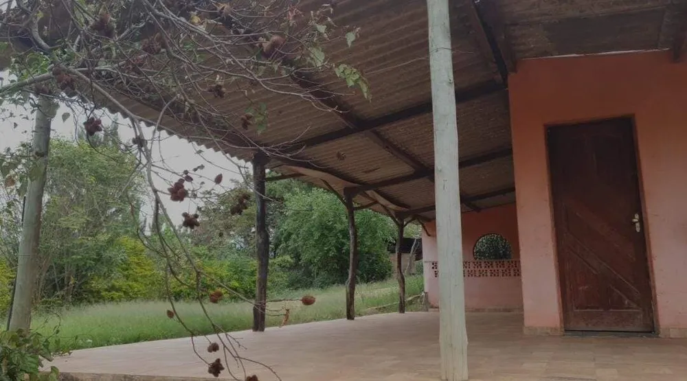 Sítio, 3 quartos, 4 hectares - Foto 1