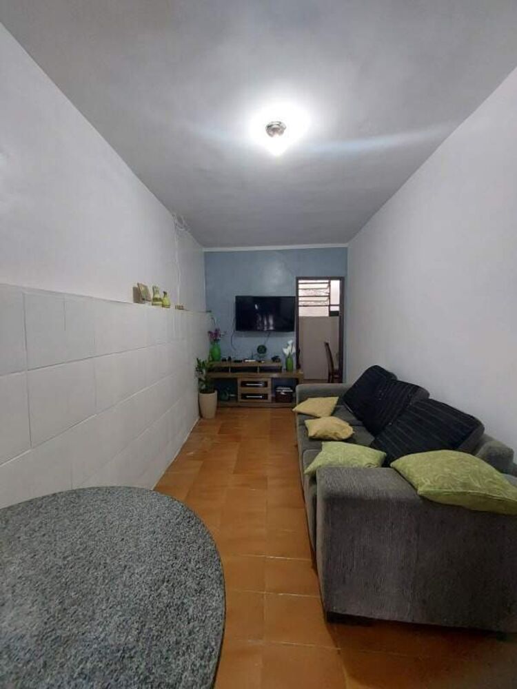 Casa à venda com 4 quartos, 125m² - Foto 1