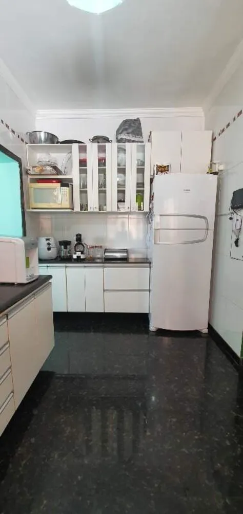 Casa, 3 quartos, 290 m² - Foto 10