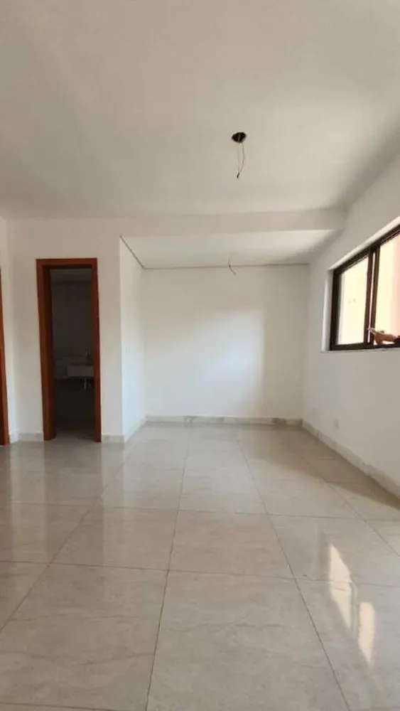 Casa, 3 quartos, 93 m² - Foto 2