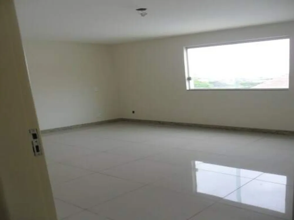Casa, 5 quartos, 245 m² - Foto 5