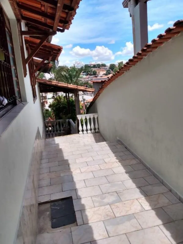 Casa, 3 quartos, 240 m² - Foto 10