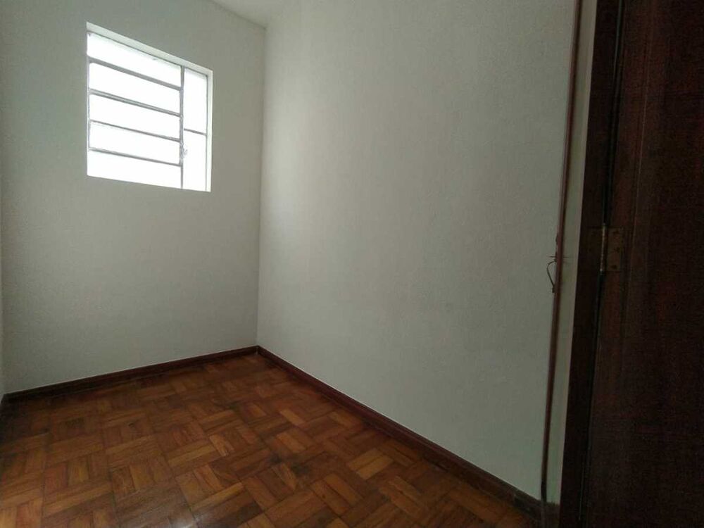 Casa, 4 quartos, 117 m² - Foto 1