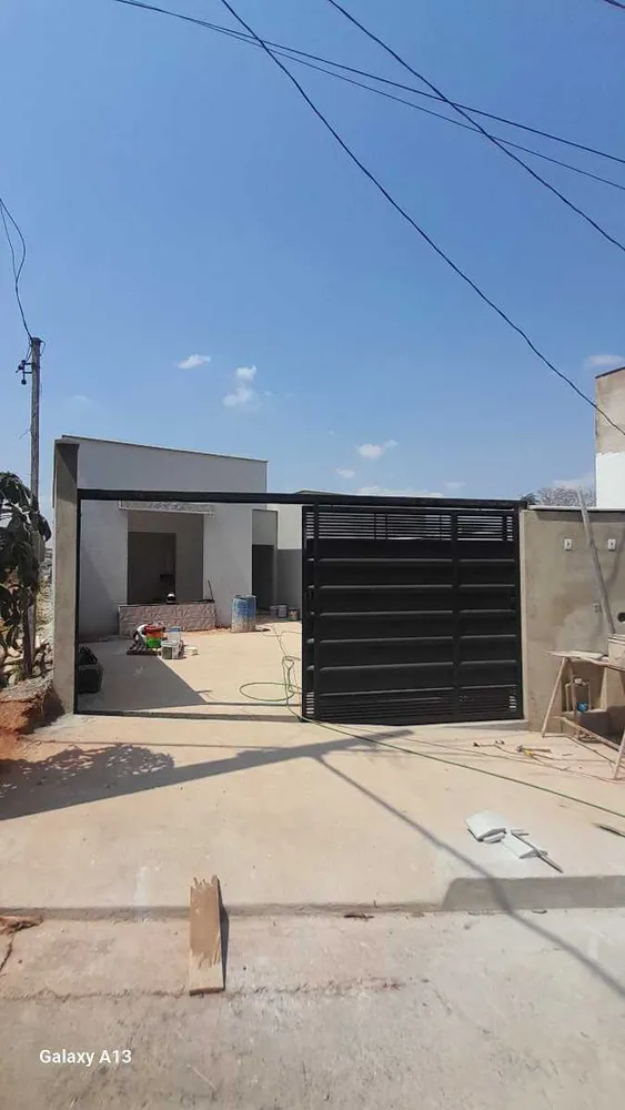 Casa, 3 quartos, 90 m² - Foto 1