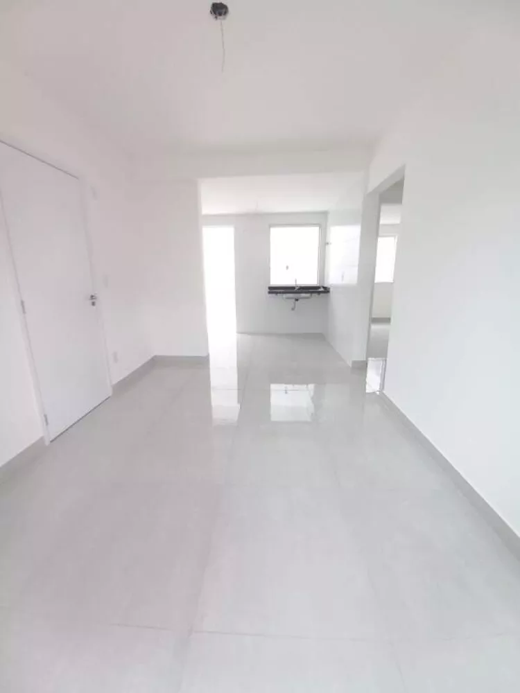 Apartamento à venda com 2 quartos, 47m² - Foto 4