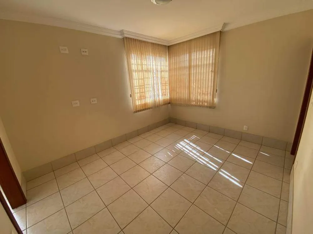 Casa, 3 quartos, 358 m² - Foto 11