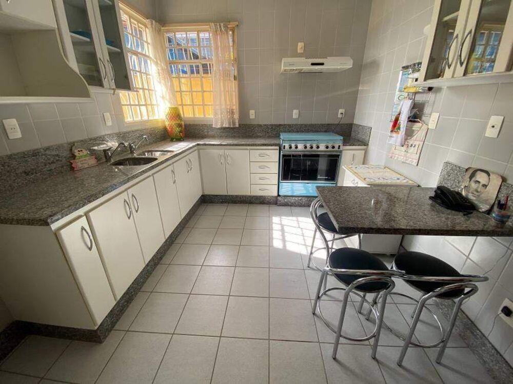 Casa, 3 quartos, 358 m² - Foto 2