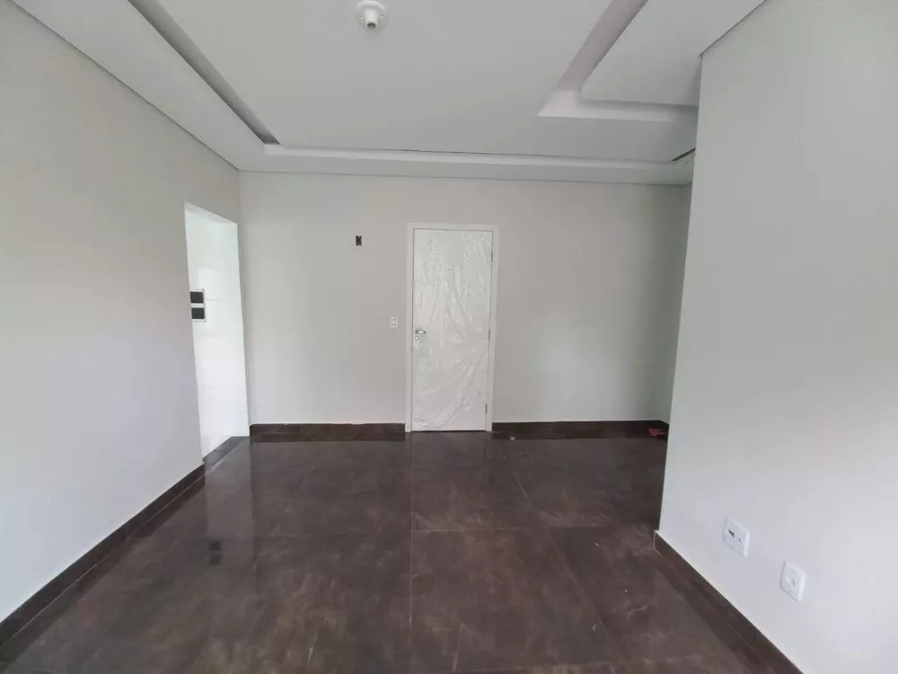 Apartamento à venda com 2 quartos, 47m² - Foto 3