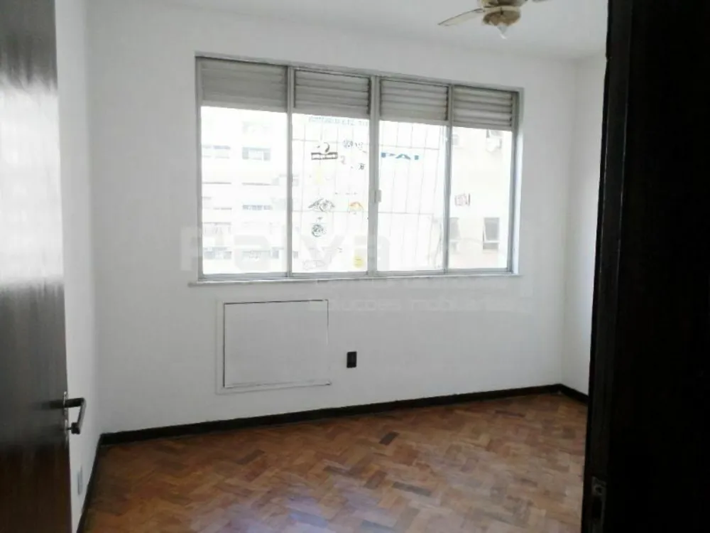 Apartamento, 3 quartos, 100 m² - Foto 2