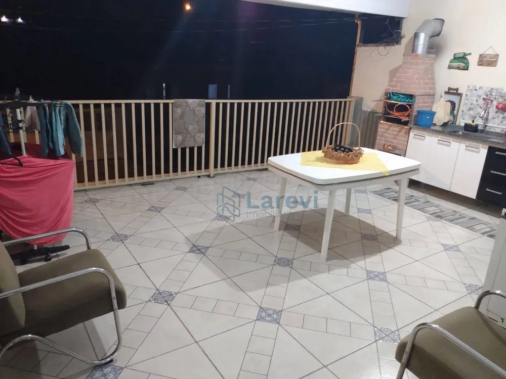 Casa, 4 quartos, 120 m² - Foto 1