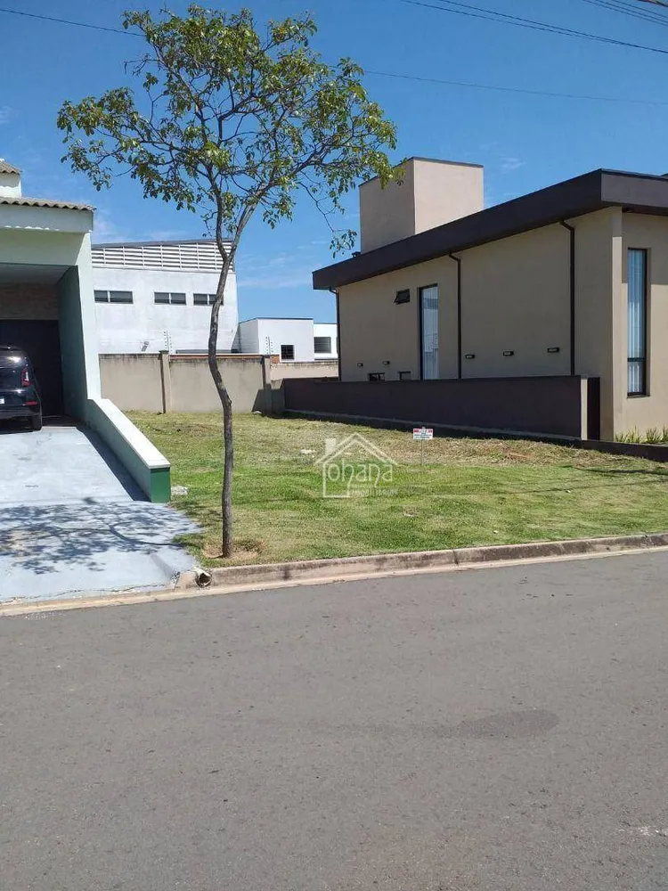 Loteamento e Condomínio, 300 m² - Foto 1