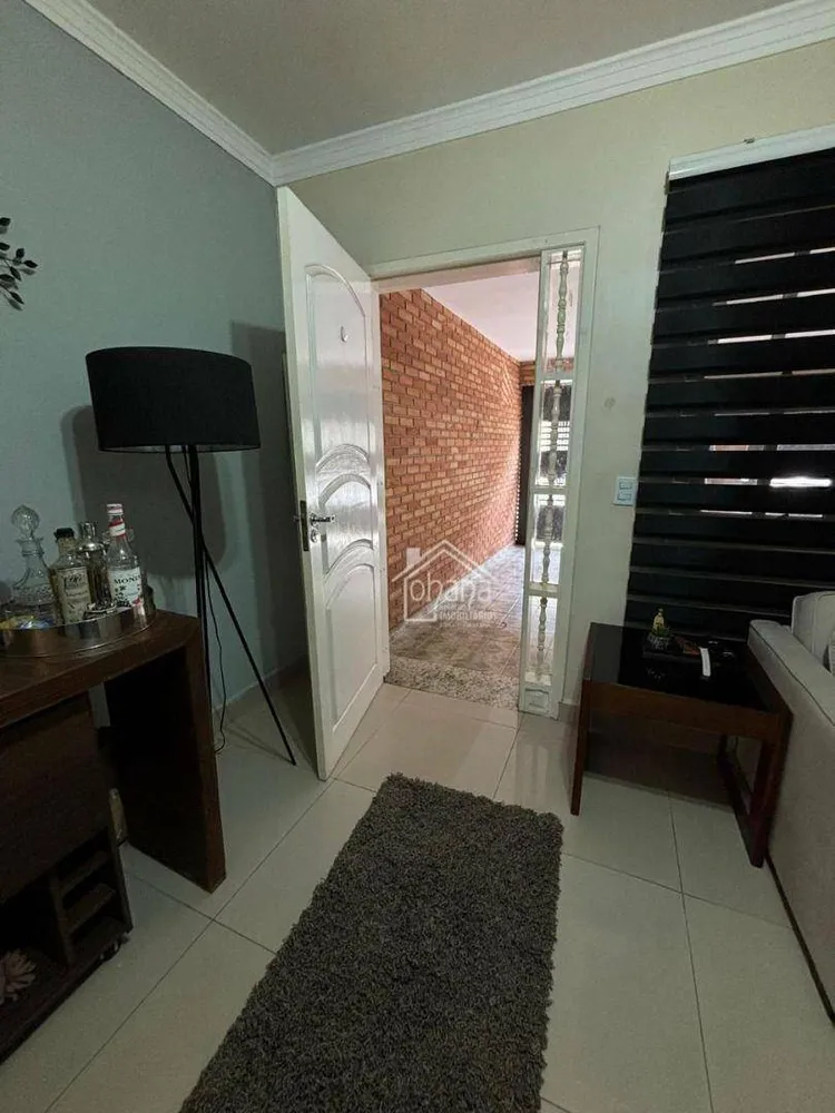 Casa, 3 quartos, 122 m² - Foto 2