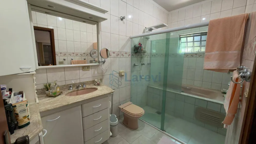 Casa, 3 quartos, 200 m² - Foto 13