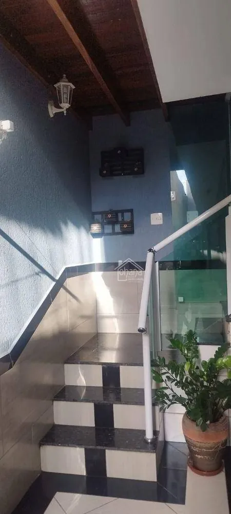 Casa, 3 quartos, 222 m² - Foto 13