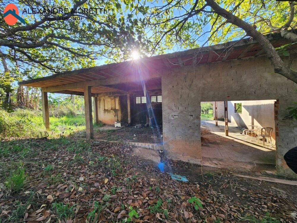 Chácara à venda com 2 quartos, 100m² - Foto 1