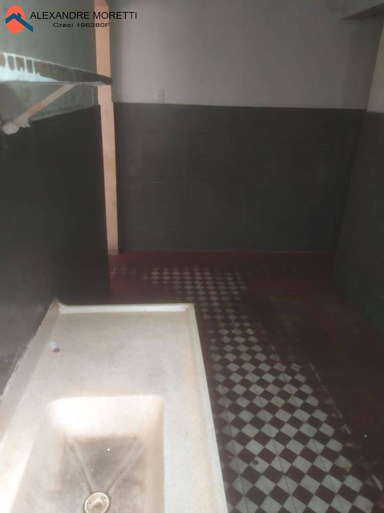 Casa para alugar com 2 quartos, 80m² - Foto 3