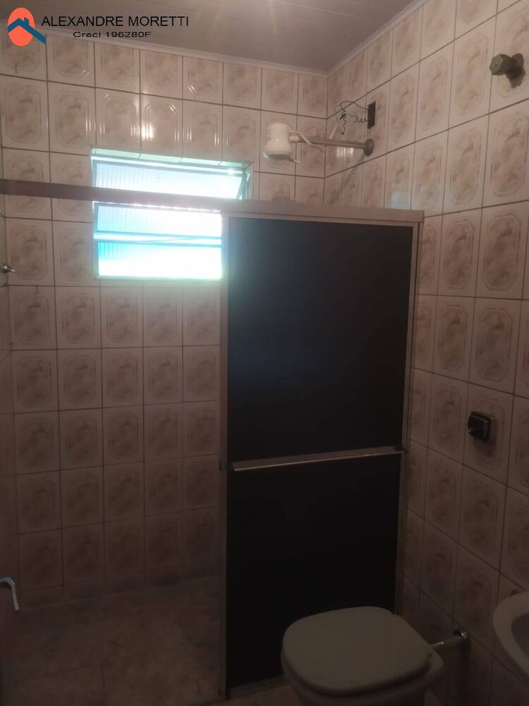 Casa para alugar com 2 quartos, 90m² - Foto 4
