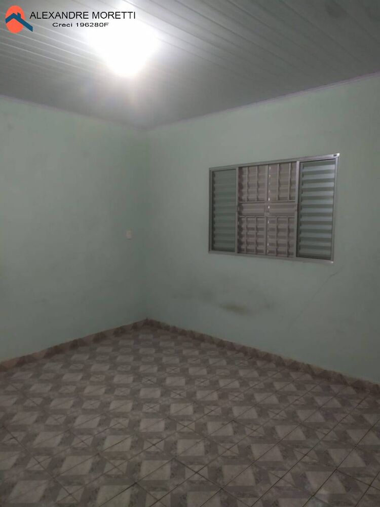 Casa para alugar com 2 quartos, 90m² - Foto 2