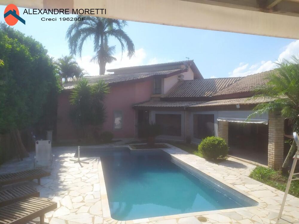 Casa à venda com 4 quartos, 1011m² - Foto 2