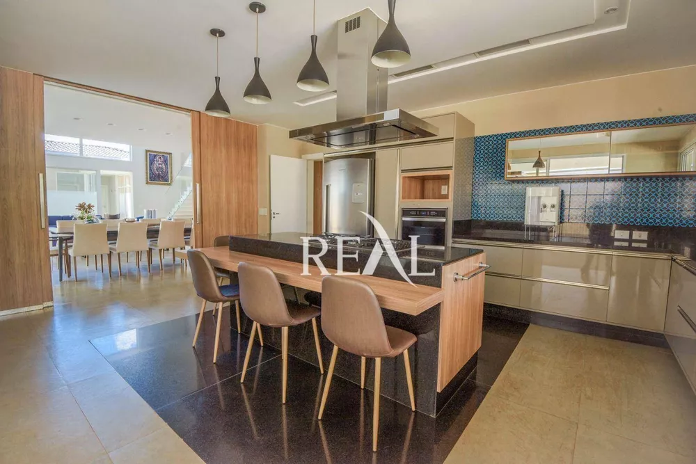 Casa à venda com 4 quartos, 730m² - Foto 7