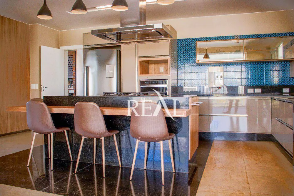 Casa à venda com 4 quartos, 730m² - Foto 9