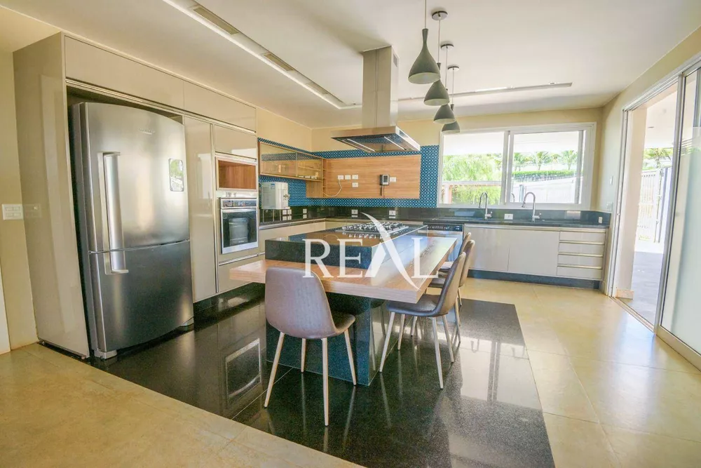 Casa à venda com 4 quartos, 730m² - Foto 8