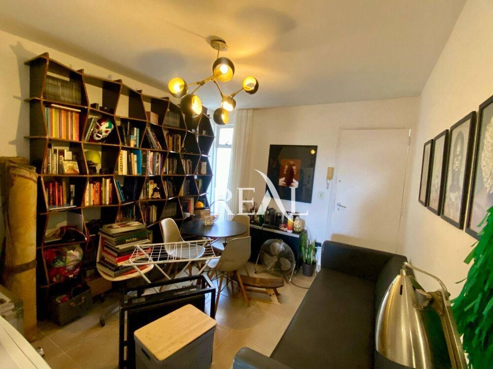 Apartamento à venda com 1 quarto, 37m² - Foto 3