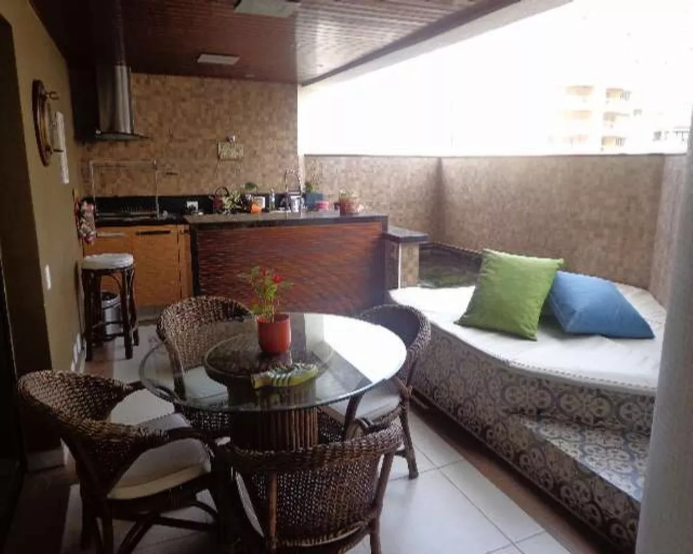 Apartamento, 4 quartos, 232 m² - Foto 1