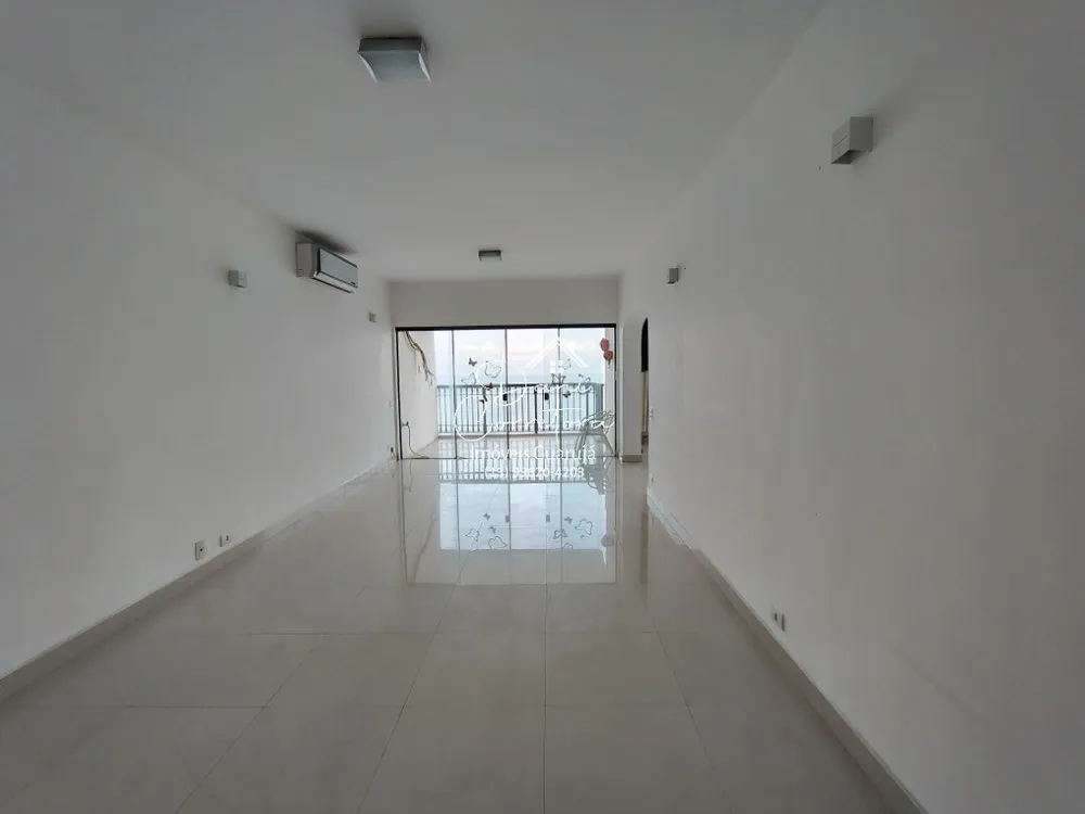 Apartamento, 3 quartos, 226 m² - Foto 1