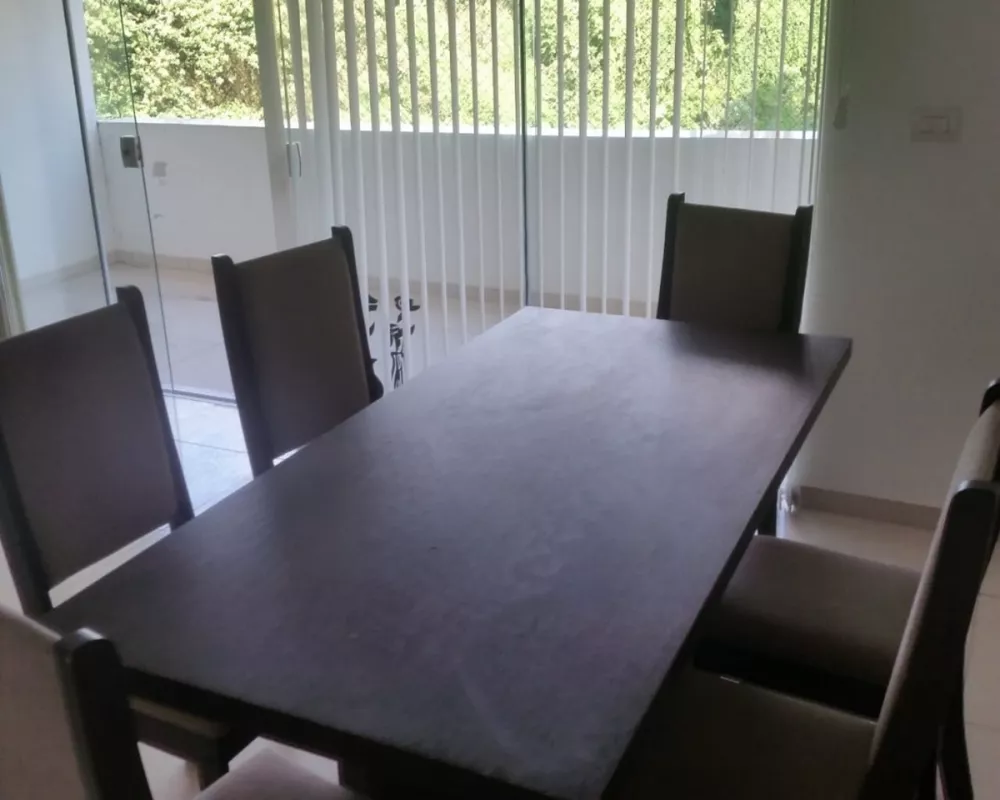 Apartamento à venda com 3 quartos, 90m² - Foto 1