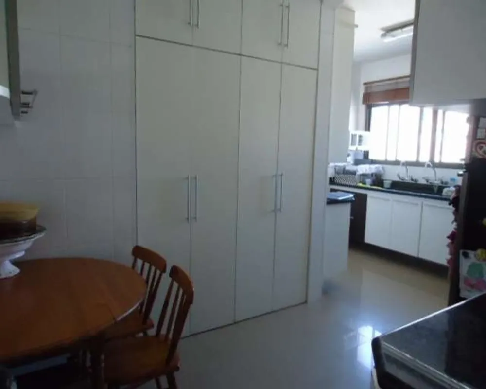 Apartamento, 4 quartos, 265 m² - Foto 2