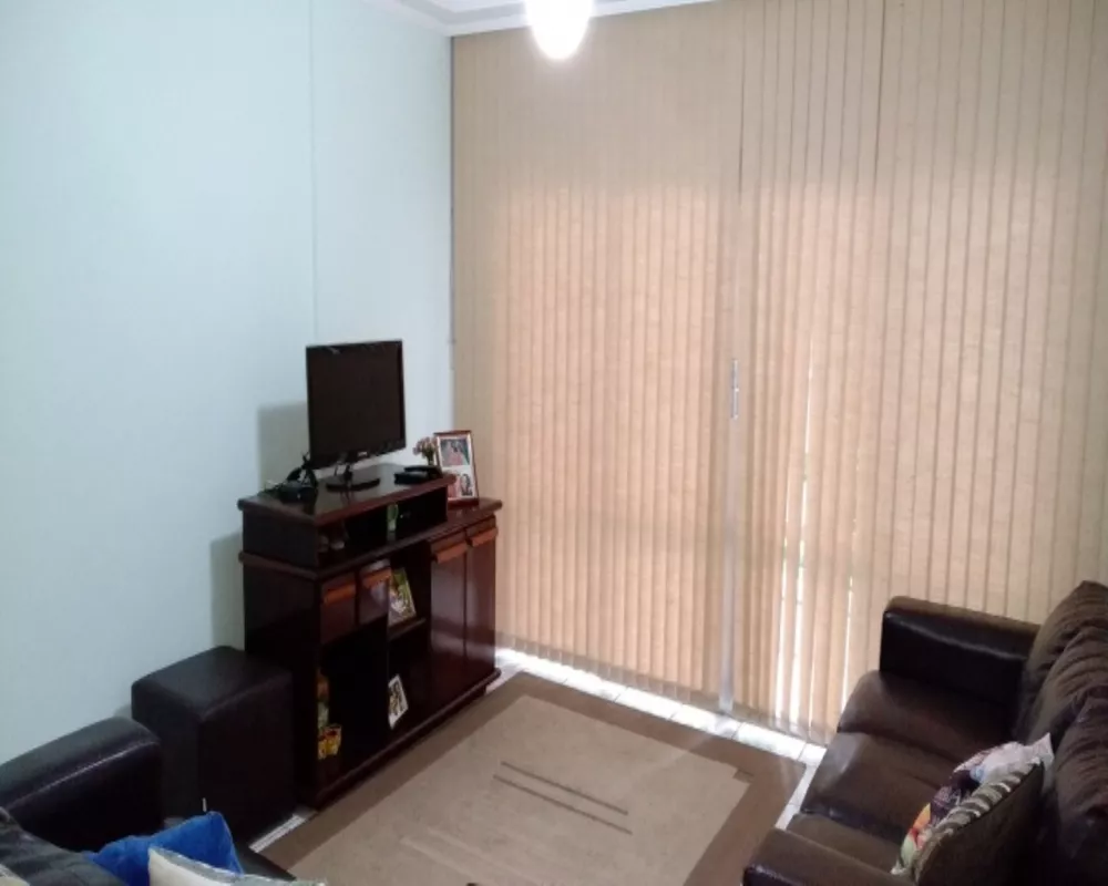 Apartamento à venda com 3 quartos, 145m² - Foto 2