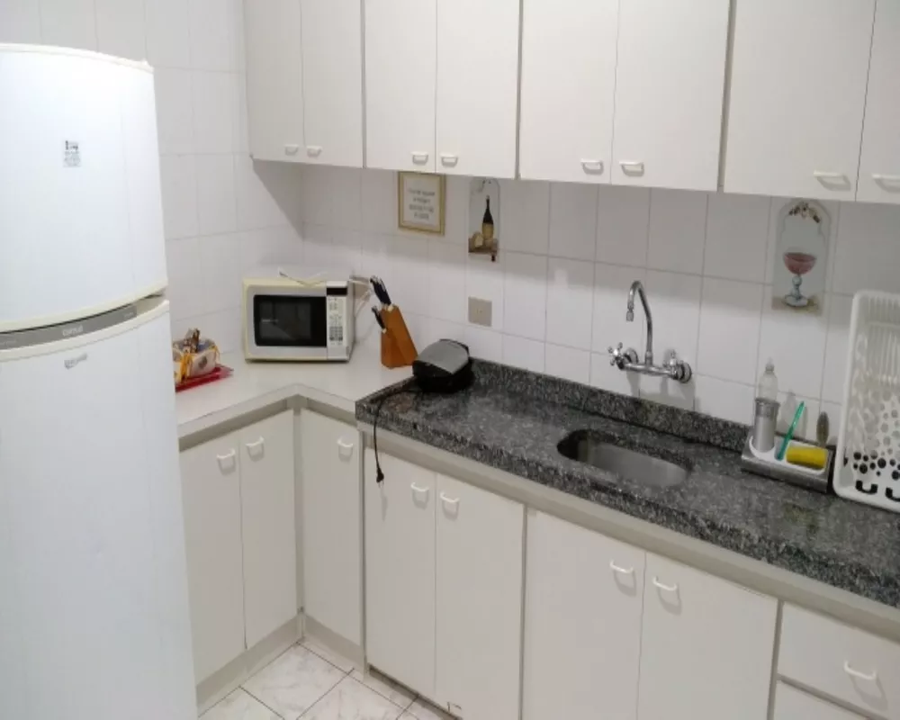 Apartamento à venda com 3 quartos, 145m² - Foto 12