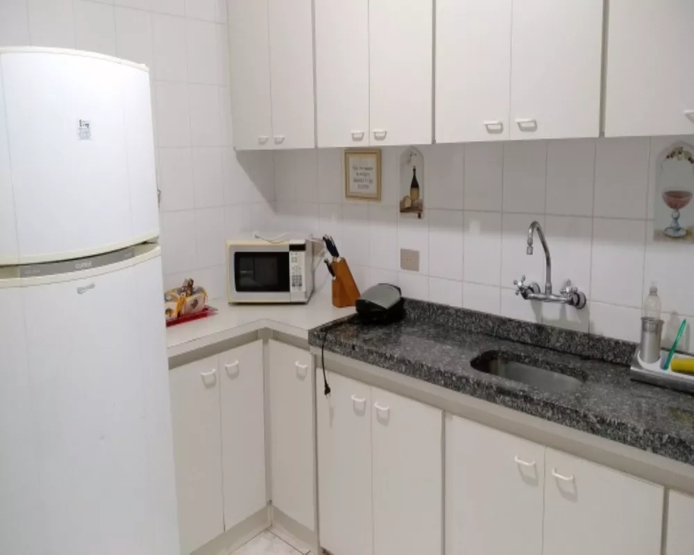 Apartamento à venda com 3 quartos, 145m² - Foto 13