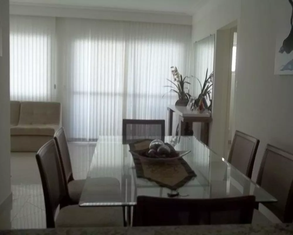 Apartamento à venda com 3 quartos, 130m² - Foto 1