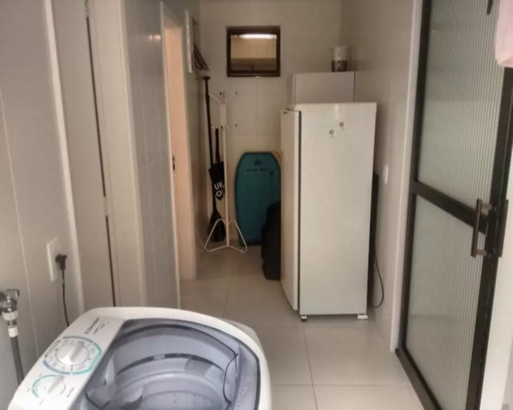 Apartamento à venda com 3 quartos, 140m² - Foto 11