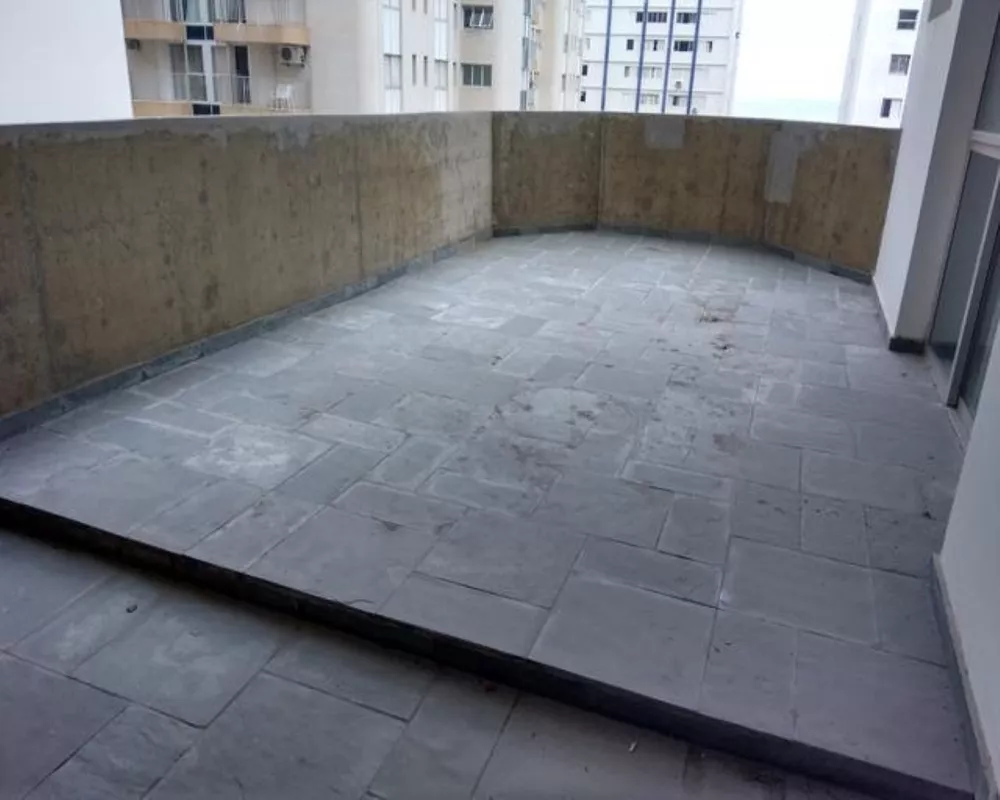 Apartamento à venda com 3 quartos, 165m² - Foto 3