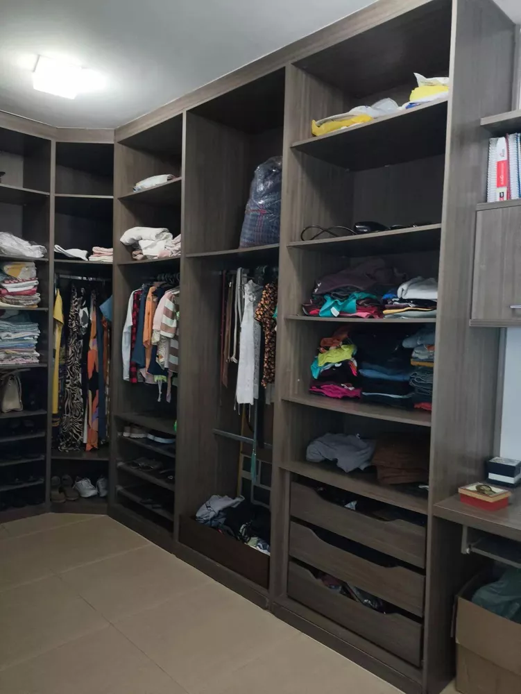 Casa, 3 quartos, 239 m² - Foto 11