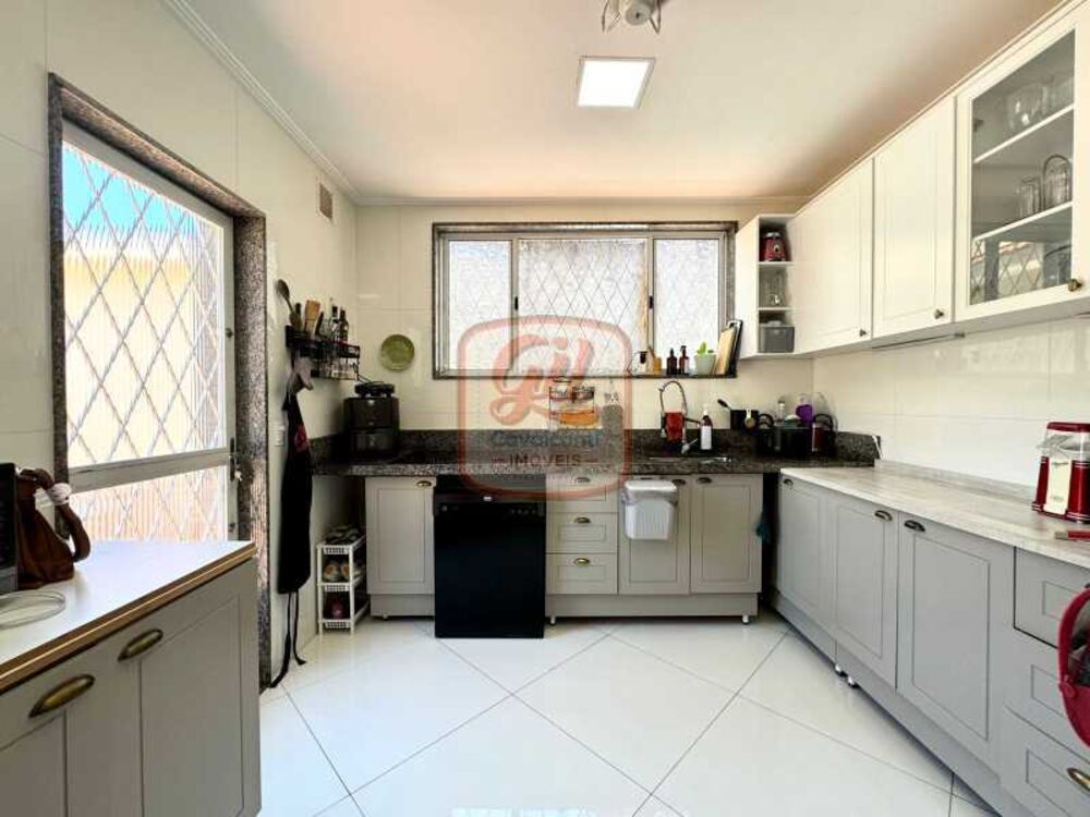 Casa, 2 quartos, 131 m² - Foto 1