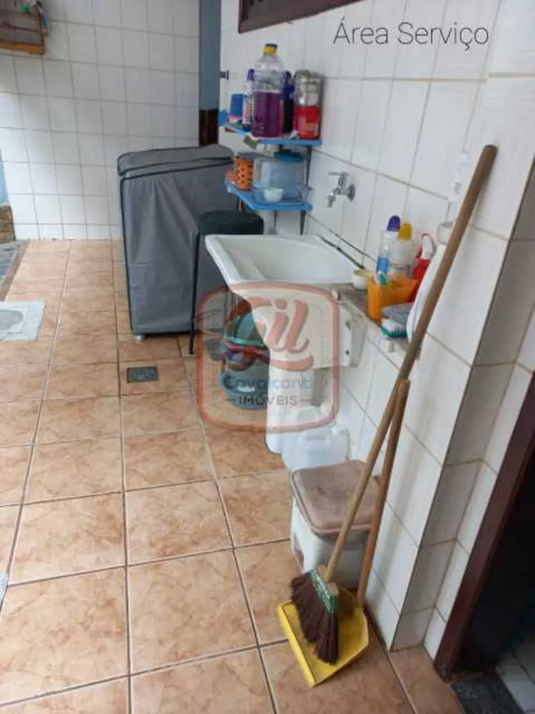 Casa, 4 quartos, 270 m² - Foto 13