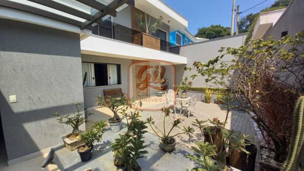 Casa de Condomínio à venda com 4 quartos, 250m² - Foto 3