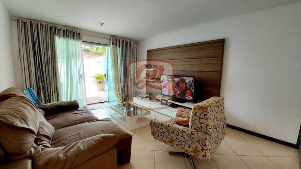 Casa, 3 quartos, 232 m² - Foto 1