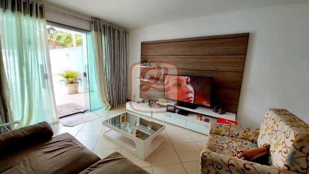 Casa, 3 quartos, 232 m² - Foto 3