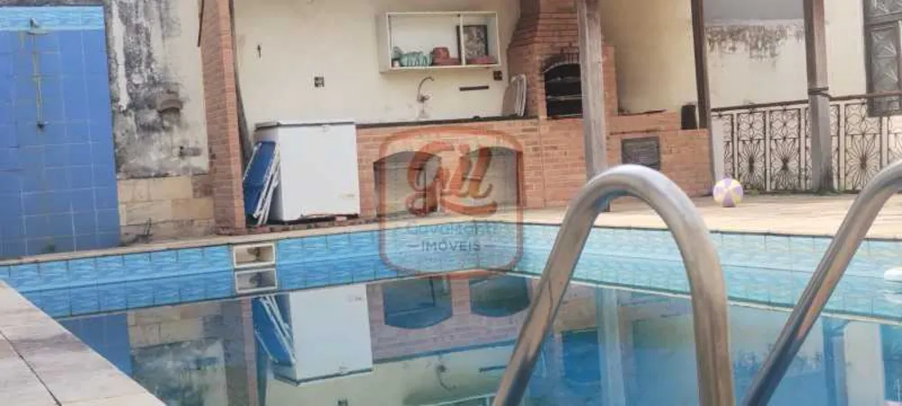 Casa, 4 quartos, 278 m² - Foto 1