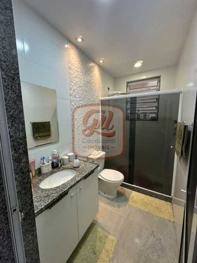 Casa à venda com 2 quartos, 109m² - Foto 3