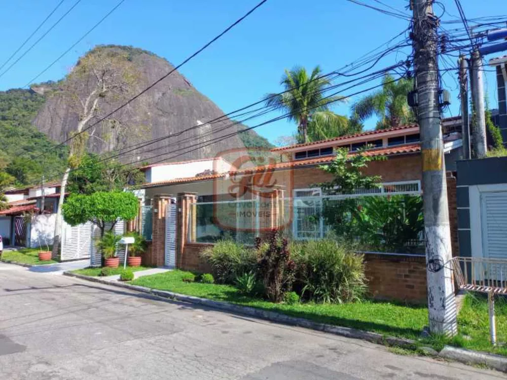 Casa de Condomínio, 4 quartos - Foto 1