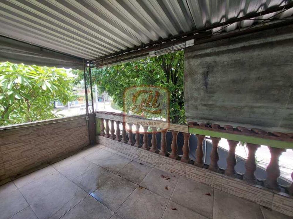 Casa, 4 quartos, 327 m² - Foto 2
