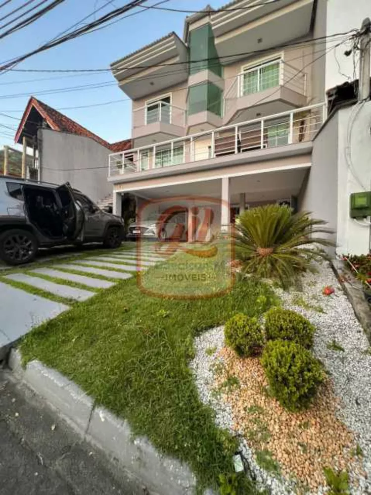 Casa de Condomínio, 4 quartos - Foto 1