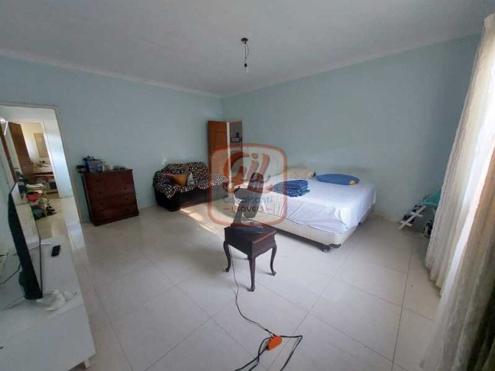 Casa, 3 quartos, 234 m² - Foto 1