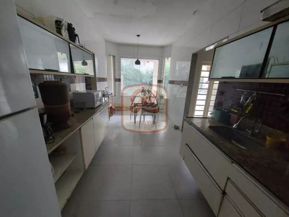 Casa, 3 quartos, 234 m² - Foto 8